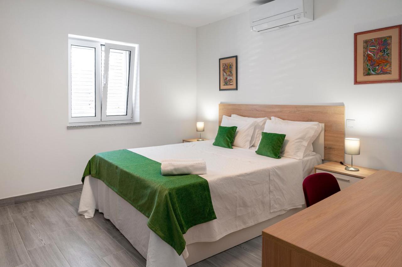 Villa Montês Guesthouse Coja Eksteriør billede
